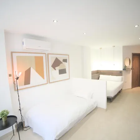 Estudio Playa & Centro - Piscina Y Todo A Pie Appartement *